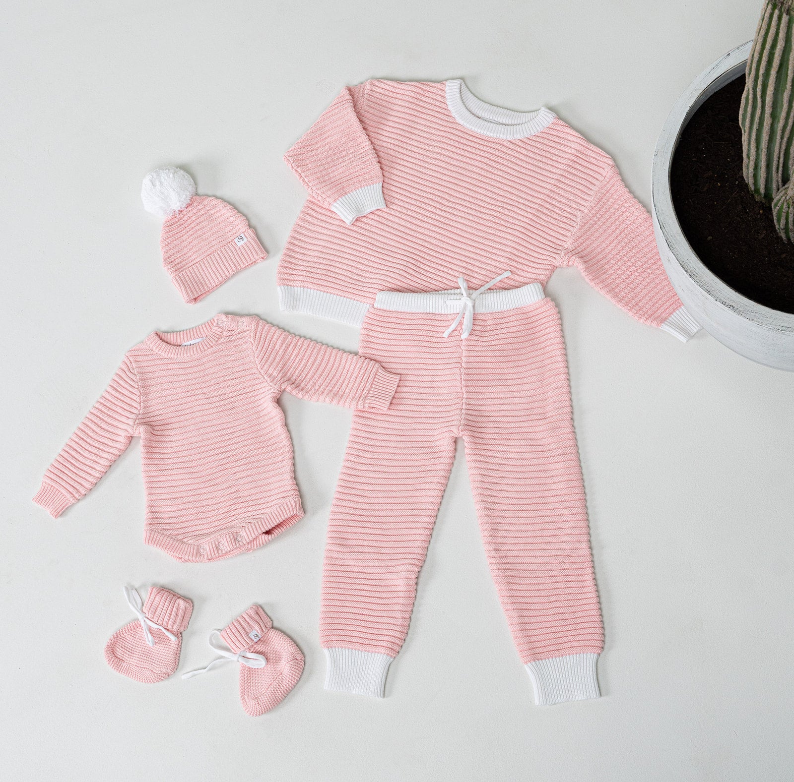 Snuggly Ribbed Romper - Pink