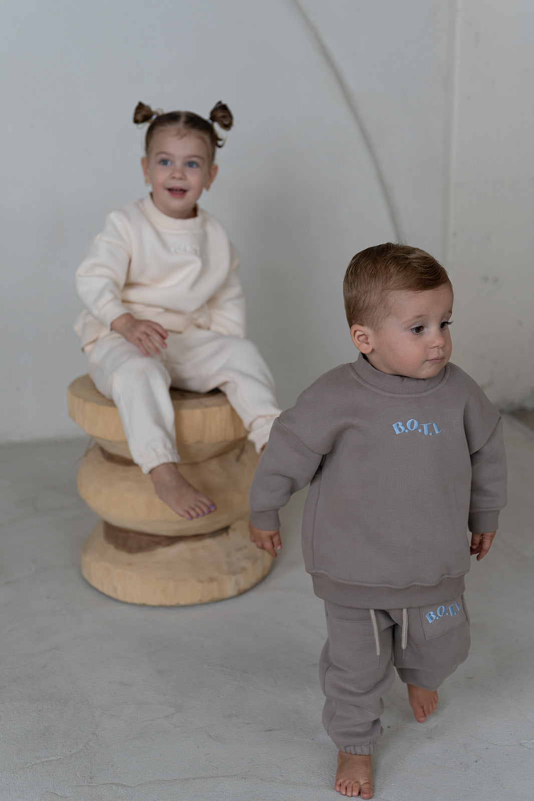Fleece Track Set - Electric Taupe