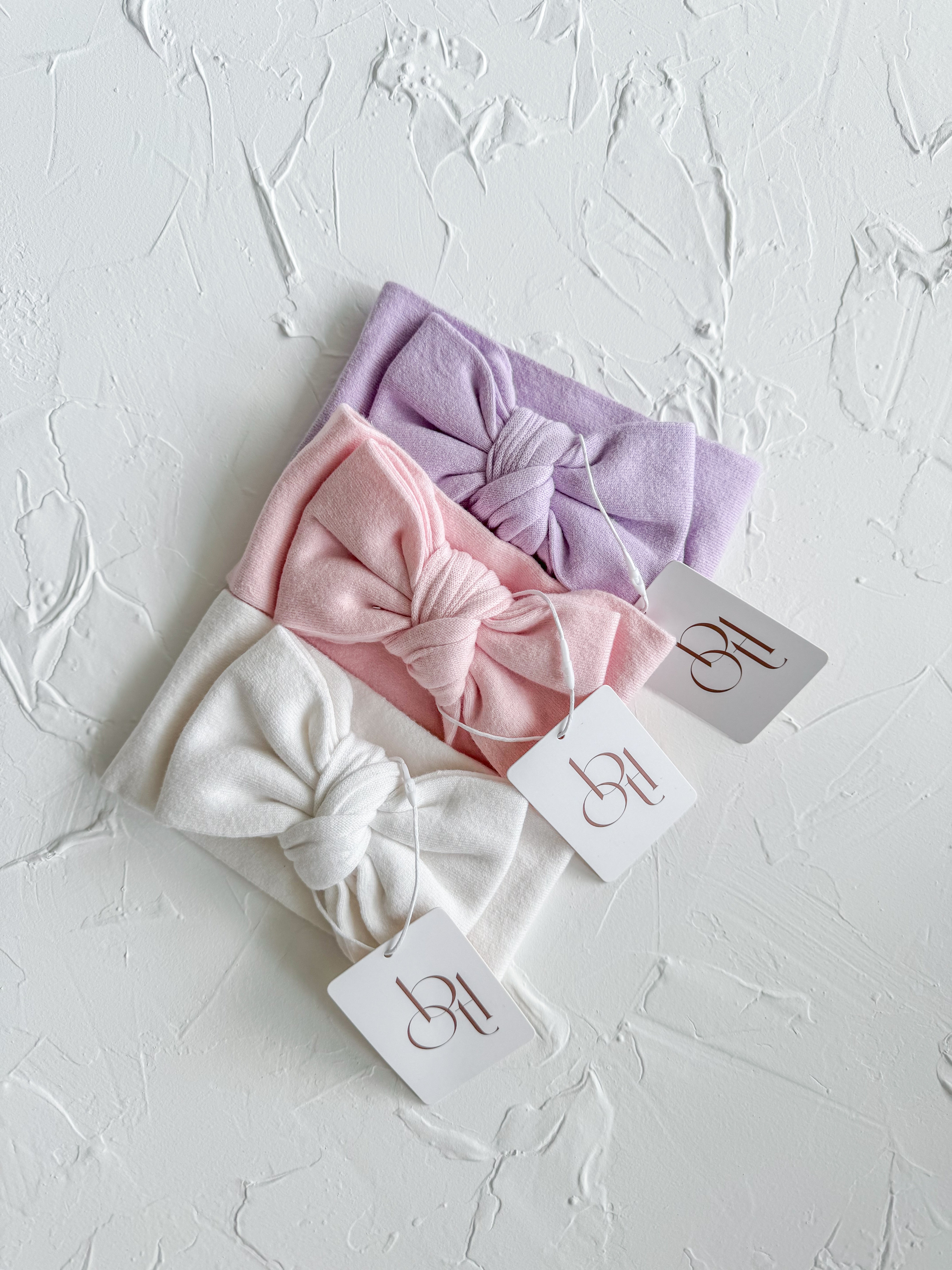 Oversized Knit Bow - White