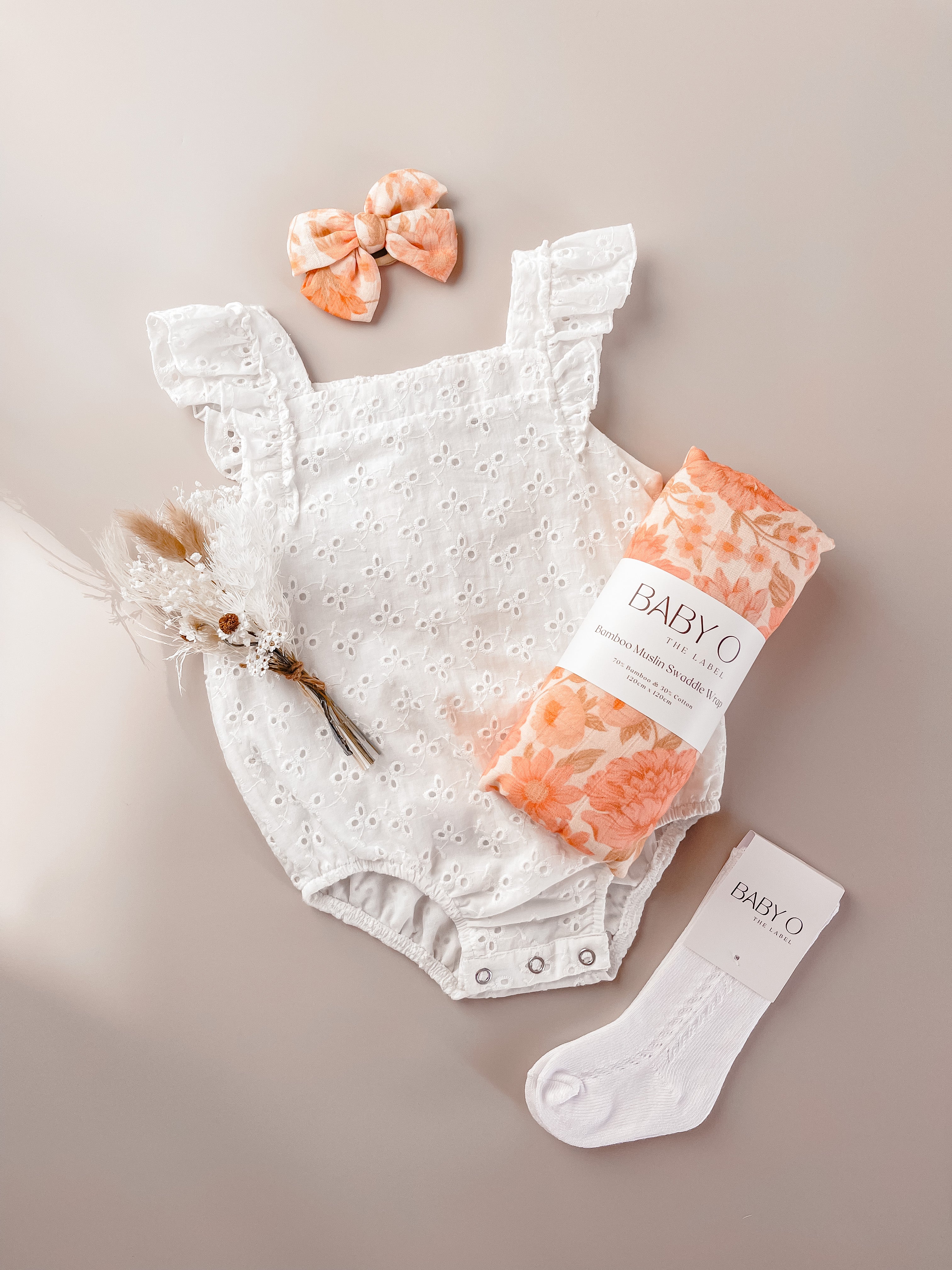 Florence Muslin Swaddle & Bow Set