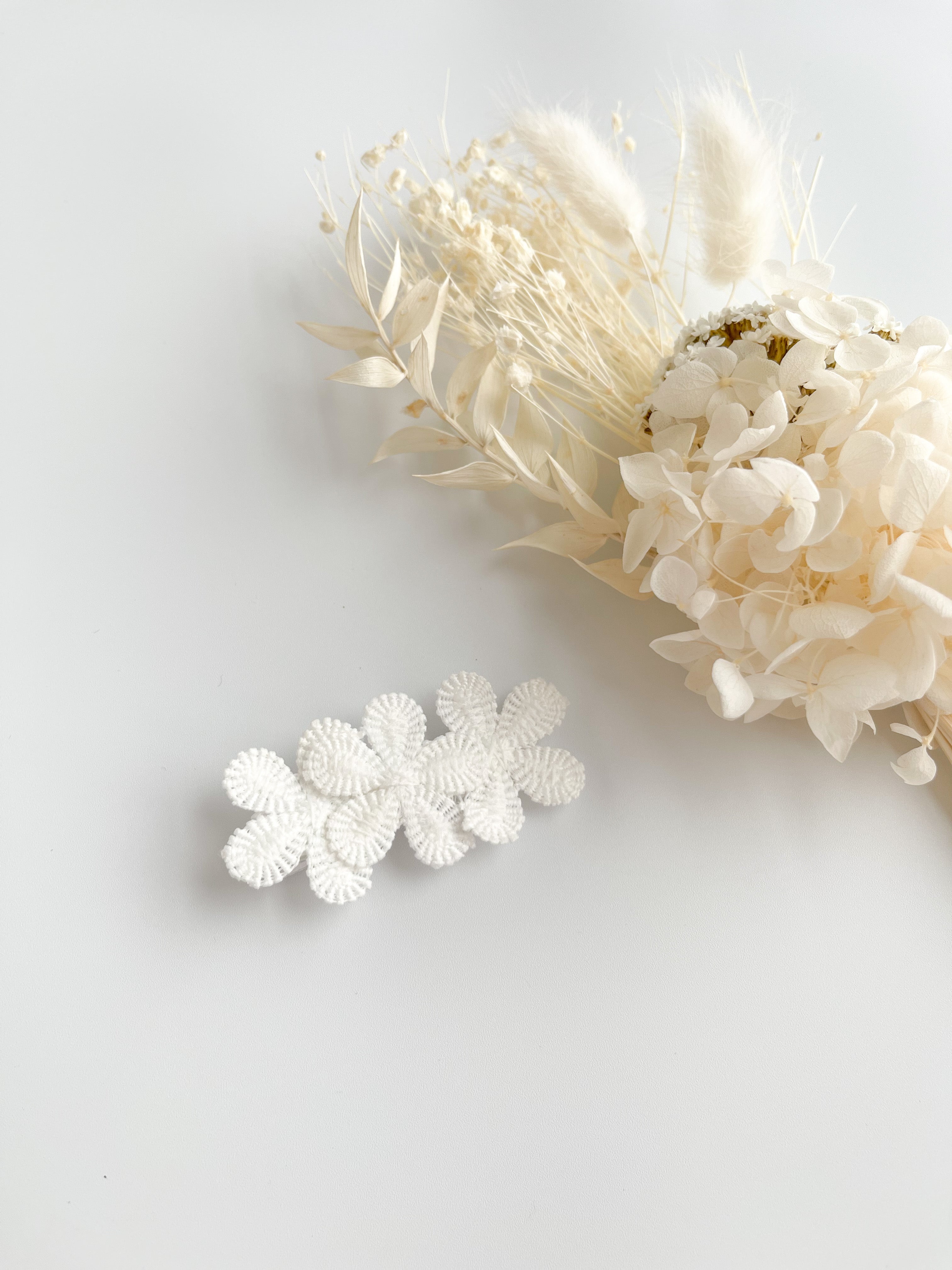 Flower Trio Clip