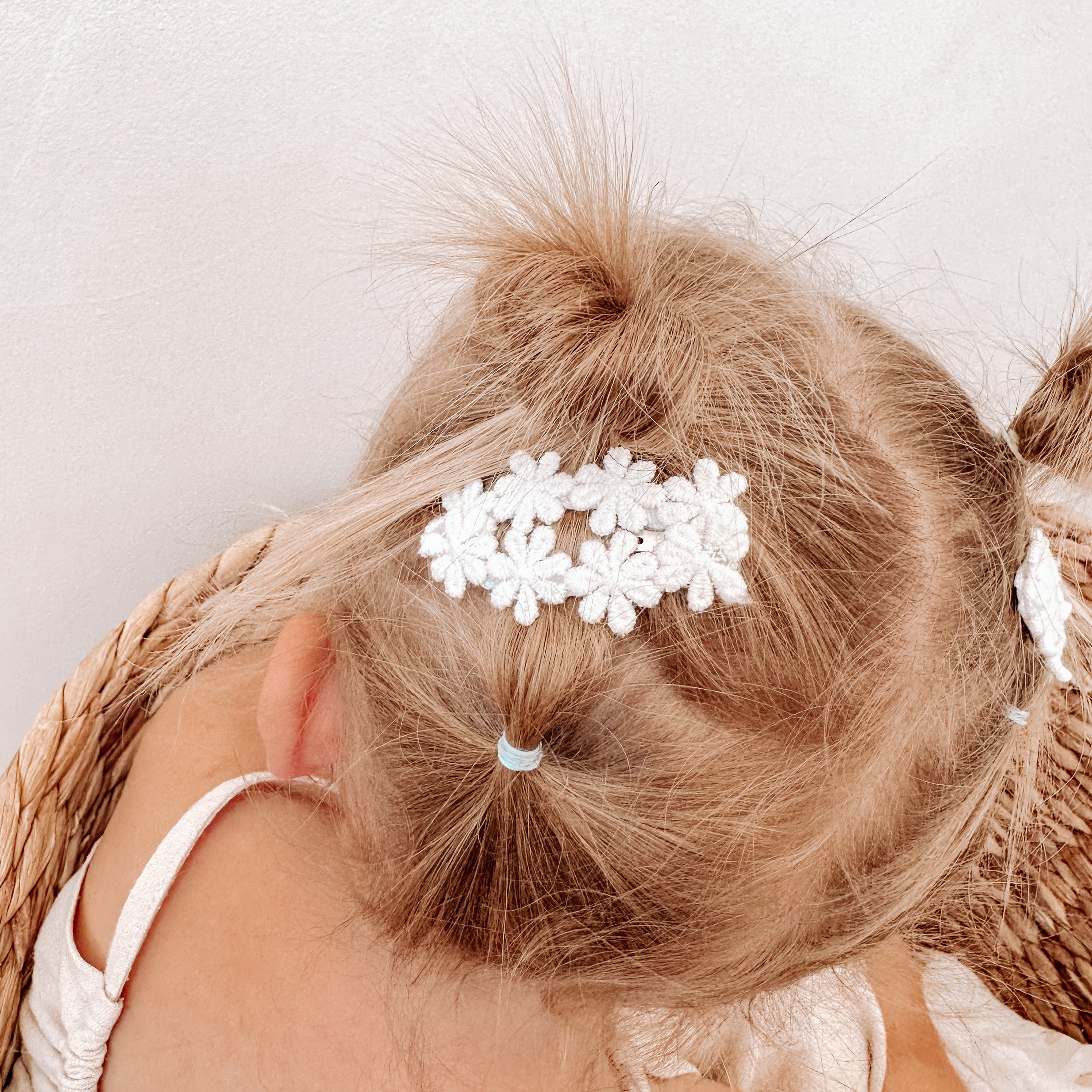 Flower Chain Snap Clip Set