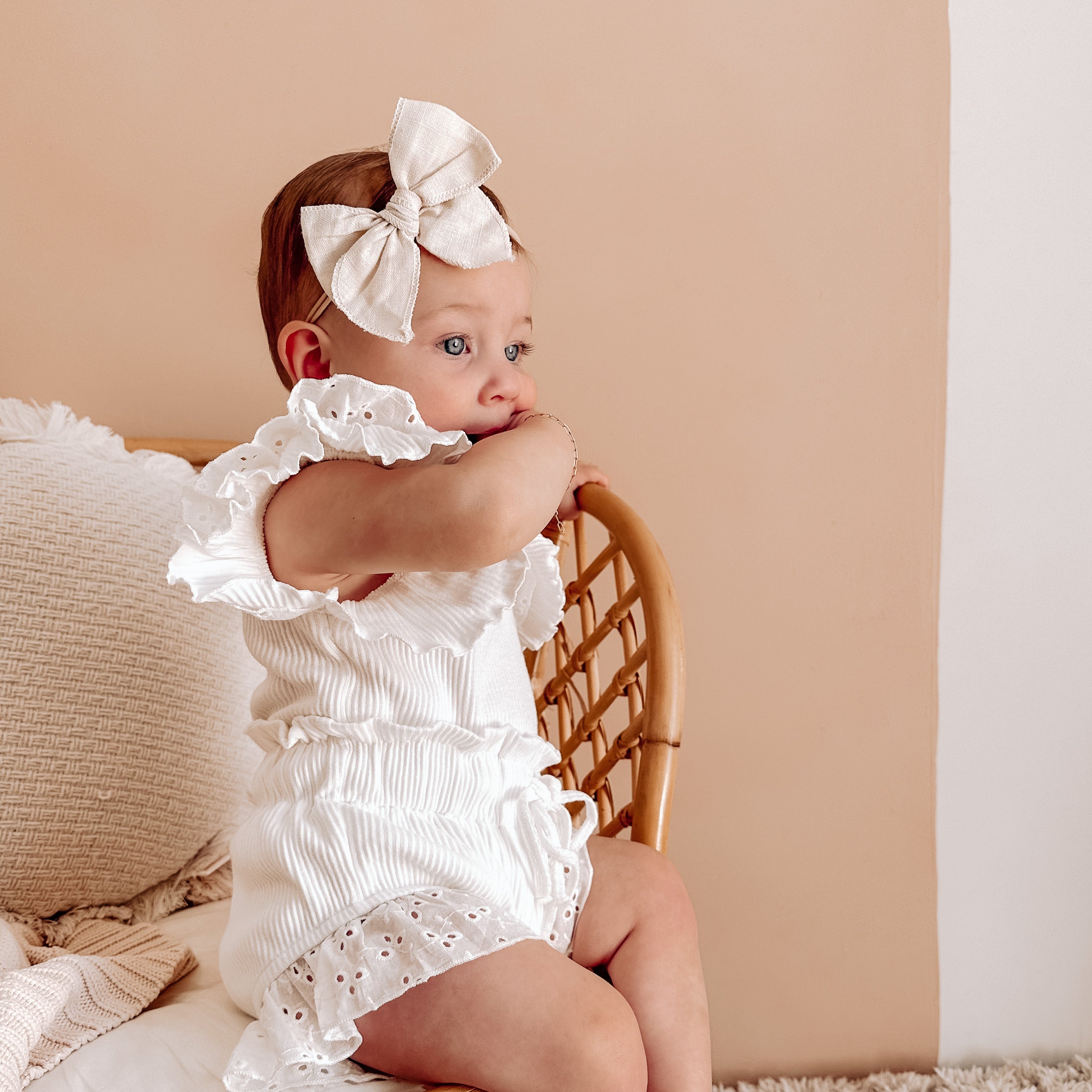 Large Linen Bow